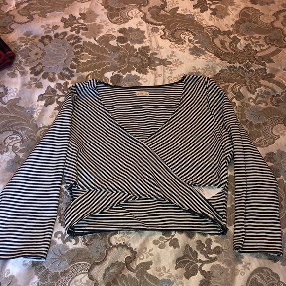 Hollister Tops - Hollister Striped Crop Top NWOT Hollister Tops - Hollister Striped Crop Top NWOT